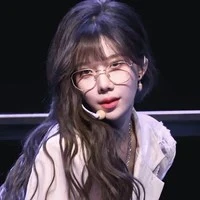 Thẩm Mộng Dao { Chị 2 Nàng }