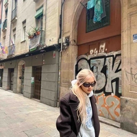 Kewie/Bé bị lười