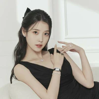 IU