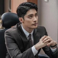 Trang Minh - bố Uyển Đình và Minh Tùng