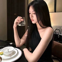 Vợ của Đại và cũng là ĐN của Hiên 