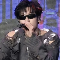 Trương Tuấn Hào / Hắn /