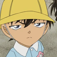 Shinichi (lúc nhỏ)