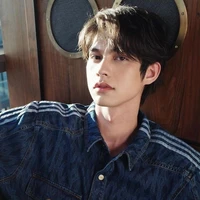 Thyme - Akira Paramaanantra