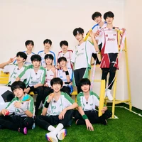TF Gia Tộc F4