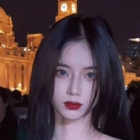 Tạ Tiểu Thư- mẹ na9