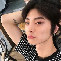 Hạ Hoàng Long- ba nu9