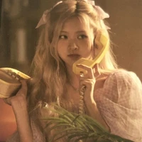 I love yeonjun and rosé
