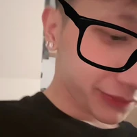 Red[Phạm Vũ Hoài Nam]