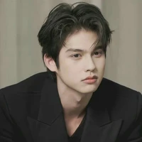 Thyme Akira Paramaannantra