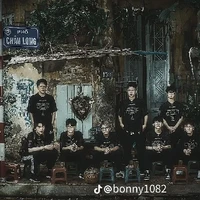 cả team
