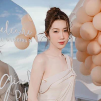 Thúy Ngân em Ngọc