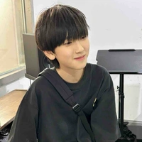 Tả Kì Hàm<Em>