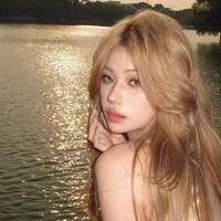 Trương / Khương Ngọc Bảo Hân (Sarah)