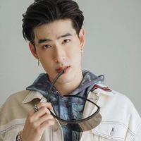 MẠNH HÙNG ( bạn cô )