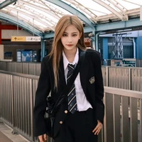 Viên Nhất Kỳ(Cô)