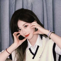 Trịnh đan ny(em họ nàng)