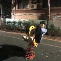 Bé Đen Tửngg 