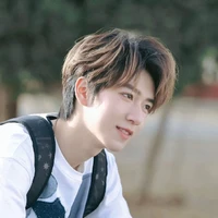 Hạ Tuấn Lâm