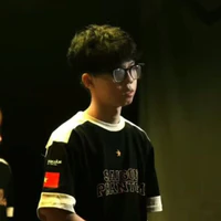 Phonix_Hữu Đạt