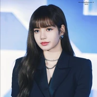 Lalisa Manobal ( Y )