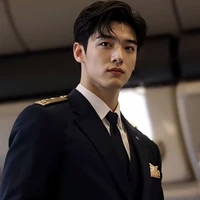 Trương Bá Viển(Tạ Chỉ Huy Sở Biển Đông)