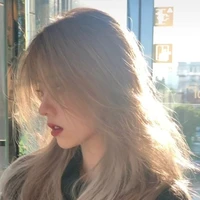 quản lý của Love  ( Iris)