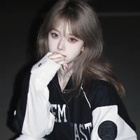 quản lý của June  ( Jinny)