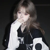 quản lý của June  ( Jinny)