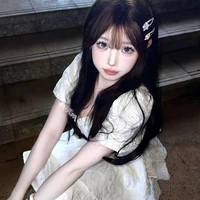 Lê Thanh Hằng²³  nm  [@leethhang]