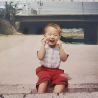 Kim hyung(lúc nhỏ)