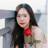 June - nàng