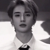 Nghiêm Hạo Tường ( hắn )