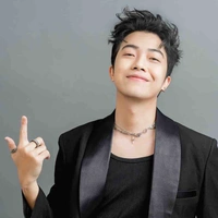 Phan Lê Vy Thanh- Cris Phan