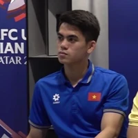 Văn Khang ( bé)