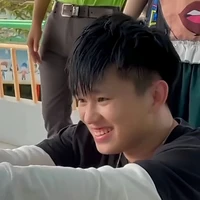 Bray lúc nhỏ