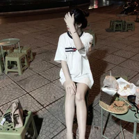 Mẹ : V,N