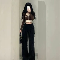 Mẹ : T,K