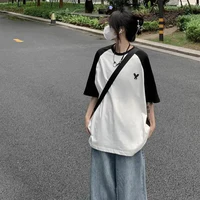Mẹ : T,T,T