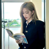 Trịnh Đan Ny - Y