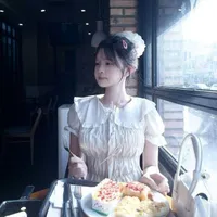 Cao phạm nhã uyên_Anniee