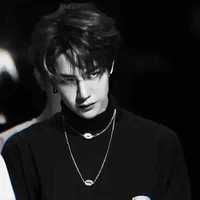 Vương nhất bác (bo)