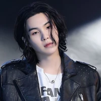 min suga ( ba của 6 nàng)