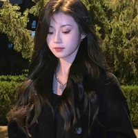 Khánh Linh 