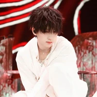 Hạ Tuấn Lâm _ hắn