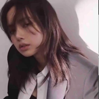 LaLisa Manoban [Cô]