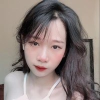 Hoàng Thùy Linh bff nữ9