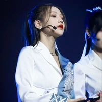 Viên Nhất Kỳ
