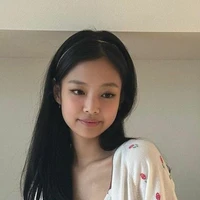Jennie(Nini-em)