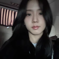 Kim Jisoo-Bạn thân Cheang